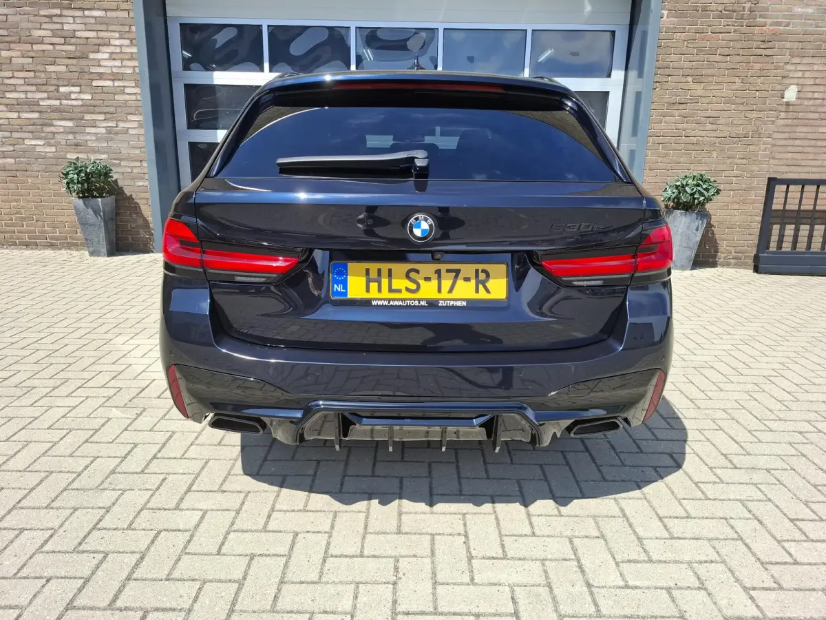 530e M-uitvoering/ Trekhaak
