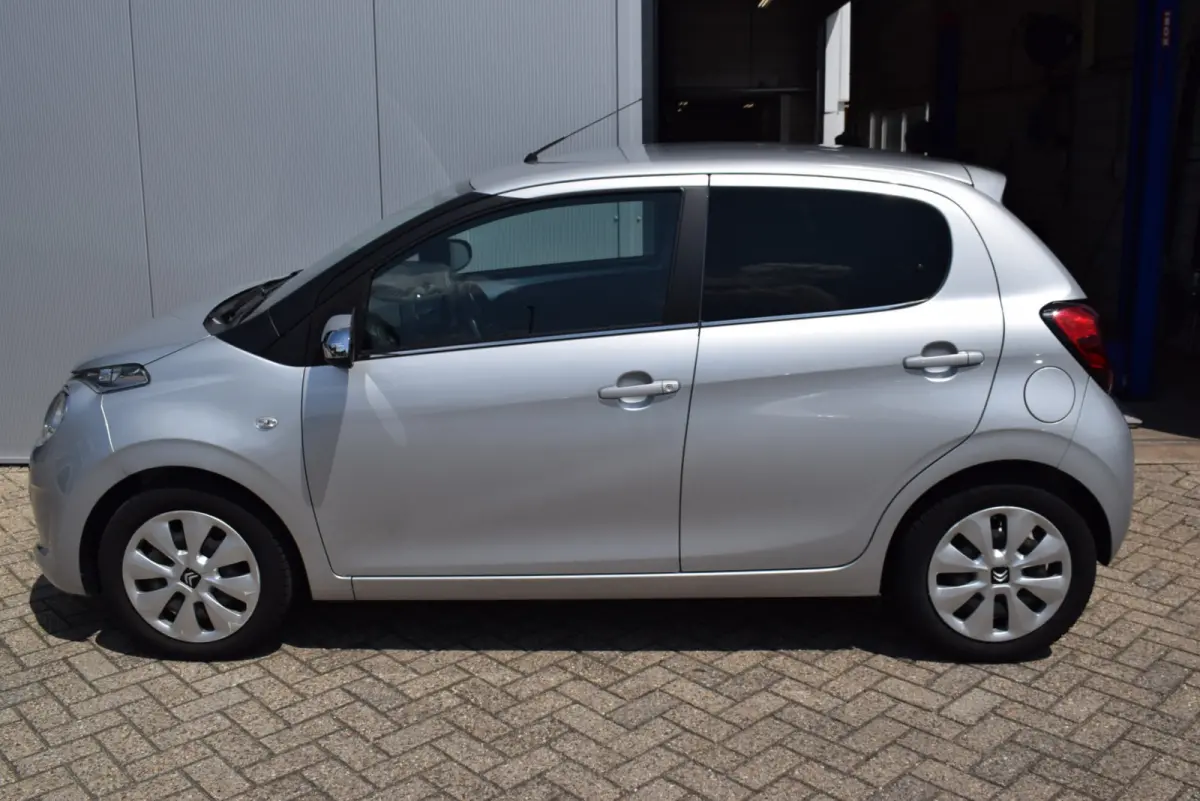 1.0 VTi Feel | Airco | NL-Auto | 5-deurs | Bluetooth
