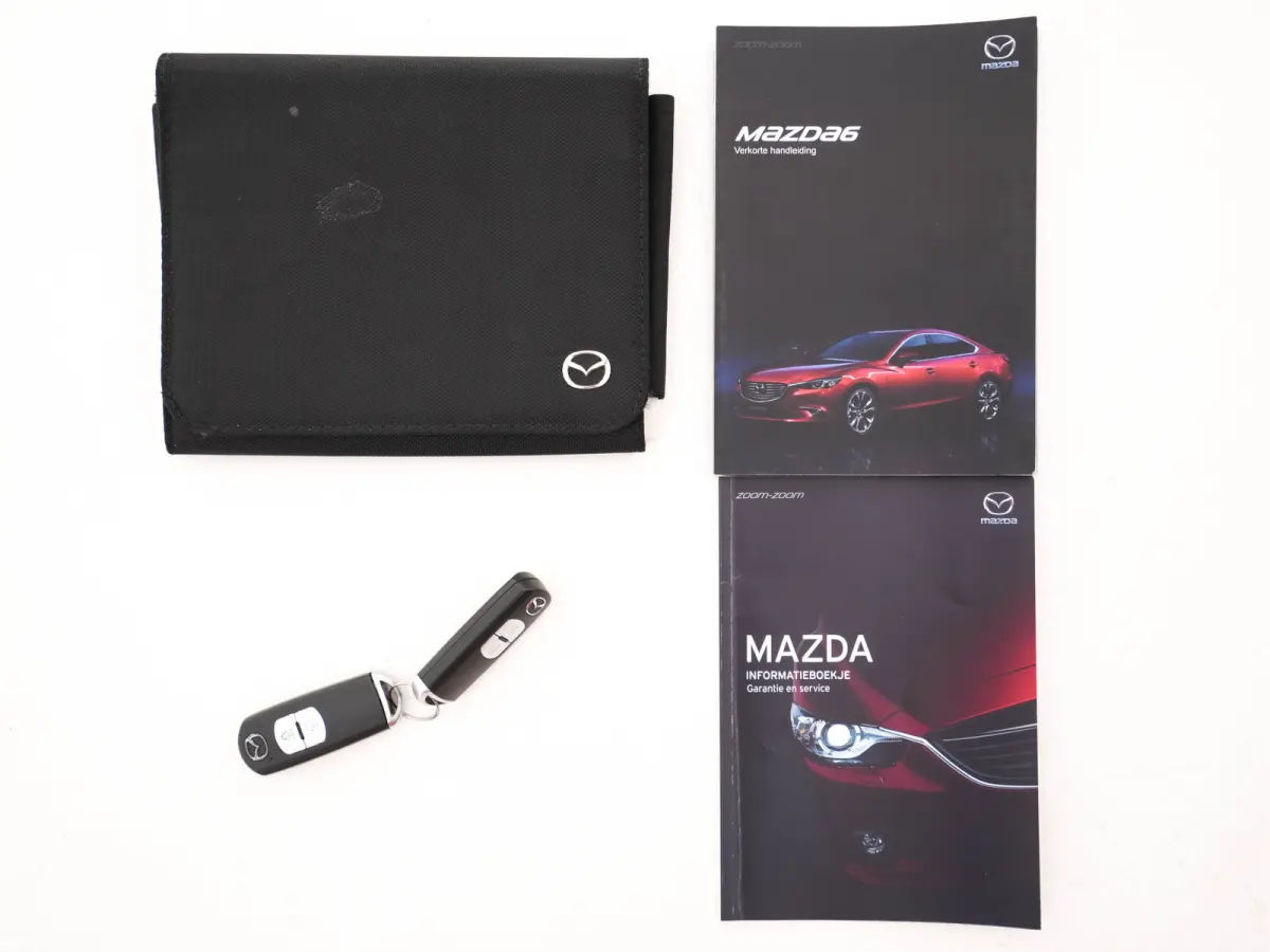 2.2D SkyActiv-D 150 Skylease GT (INCL-BTW) *LEATHER | FULL-LED | NAVI-FULLMAP | MEMORY-PACK | BOSE-AUDIO | BLIND-SPOT | CAMERA | KEYLESS | ECC | HEATED-SPORTSEATS | PDC | CRUISE | 17"ALU*