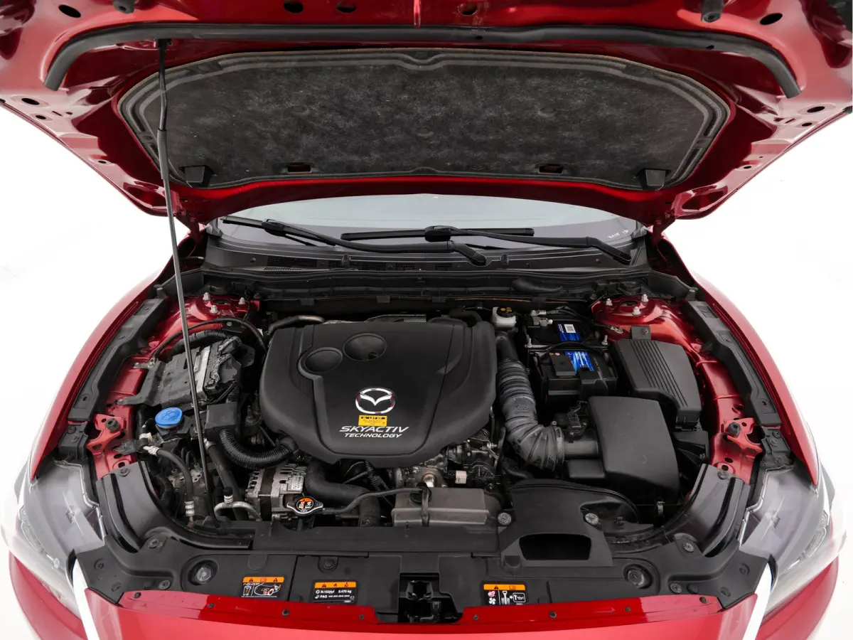 2.2D SkyActiv-D 150 Skylease GT (INCL-BTW) *LEATHER | FULL-LED | NAVI-FULLMAP | MEMORY-PACK | BOSE-AUDIO | BLIND-SPOT | CAMERA | KEYLESS | ECC | HEATED-SPORTSEATS | PDC | CRUISE | 17"ALU*