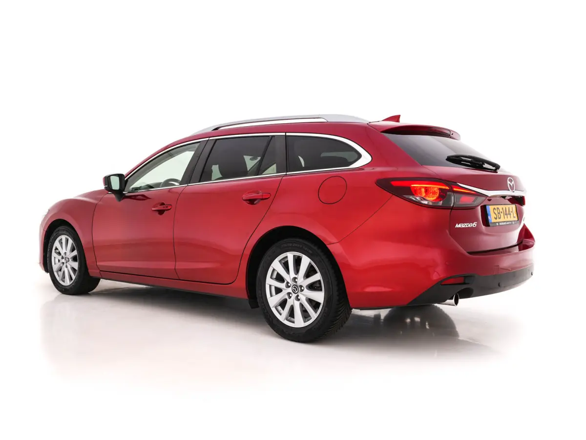 2.2D SkyActiv-D 150 Skylease GT (INCL-BTW) *LEATHER | FULL-LED | NAVI-FULLMAP | MEMORY-PACK | BOSE-AUDIO | BLIND-SPOT | CAMERA | KEYLESS | ECC | HEATED-SPORTSEATS | PDC | CRUISE | 17"ALU*