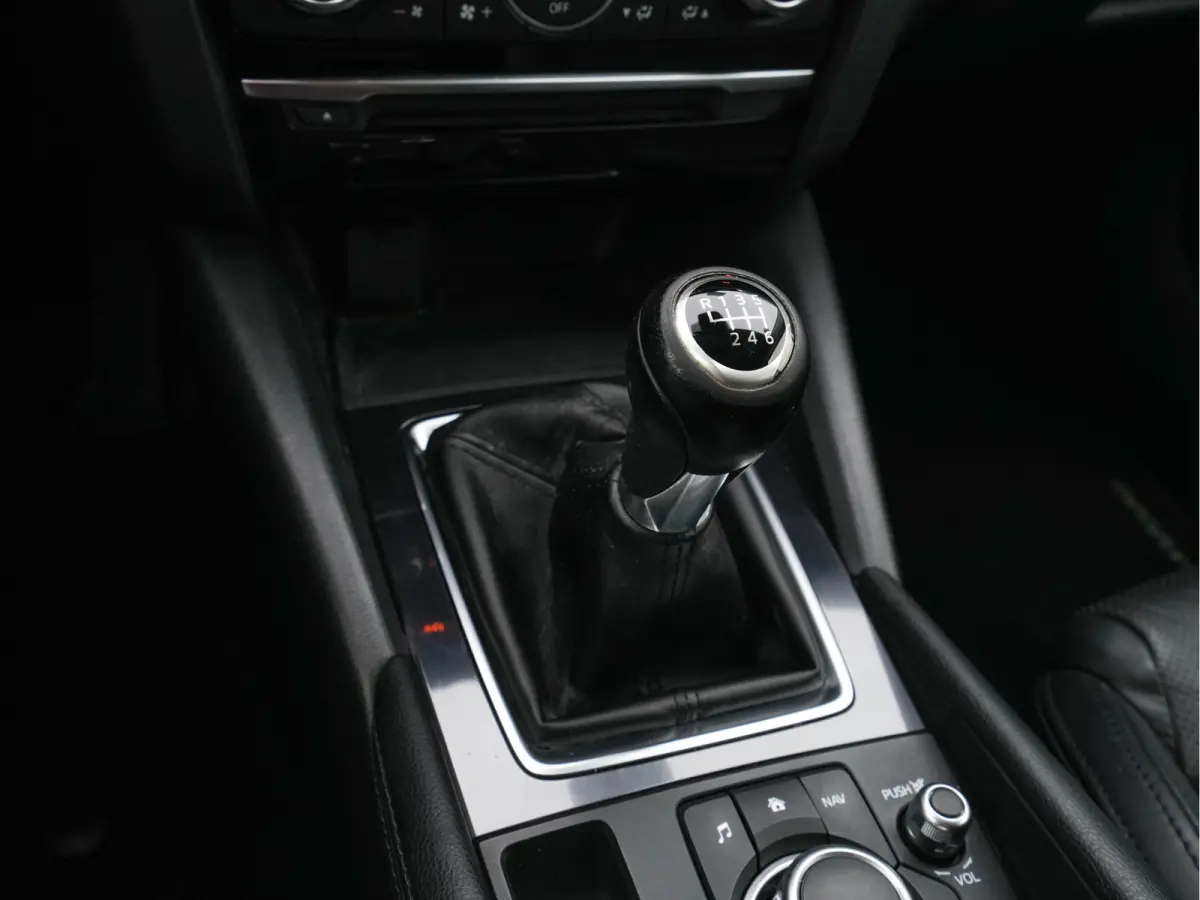 2.2D SkyActiv-D 150 Skylease GT (INCL-BTW) *LEATHER | FULL-LED | NAVI-FULLMAP | MEMORY-PACK | BOSE-AUDIO | BLIND-SPOT | CAMERA | KEYLESS | ECC | HEATED-SPORTSEATS | PDC | CRUISE | 17"ALU*