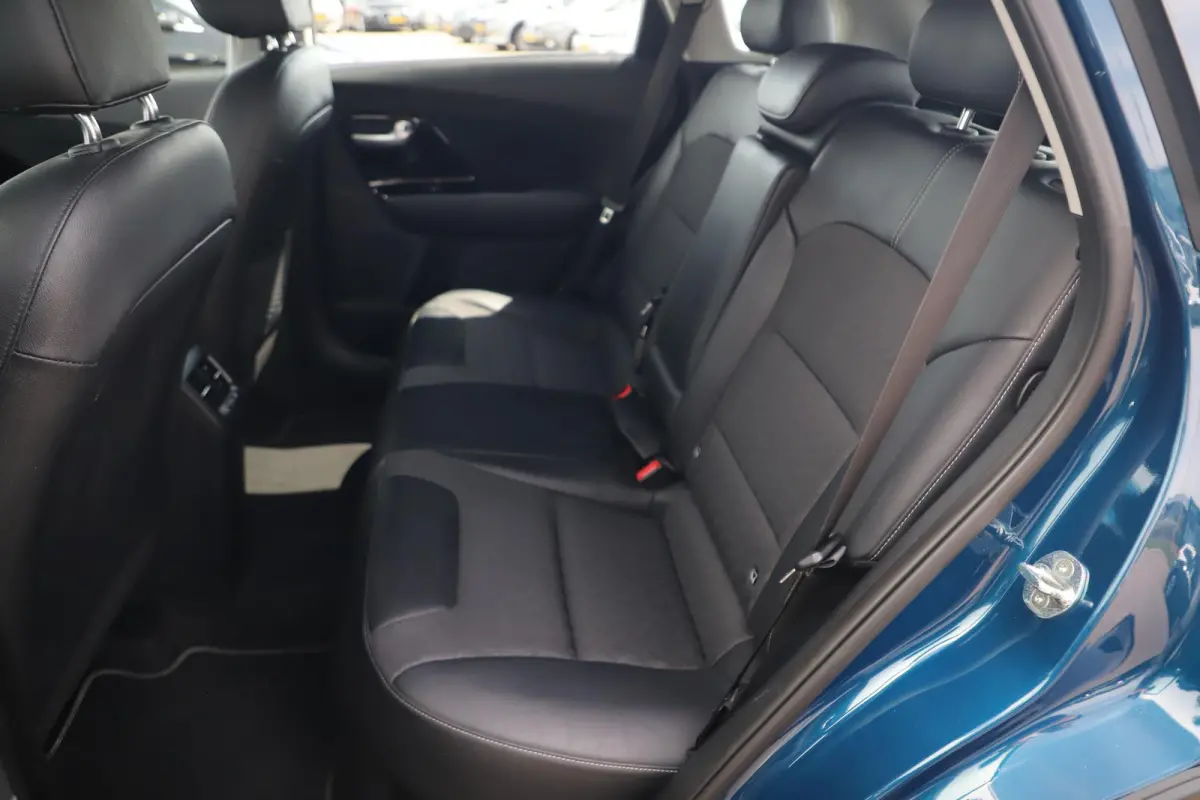 1.6 GDi Hybrid DynamicLine Automaat Half Leder Navigatie Camera Adaptive Cruise Lane Assist Clima Carplay Android