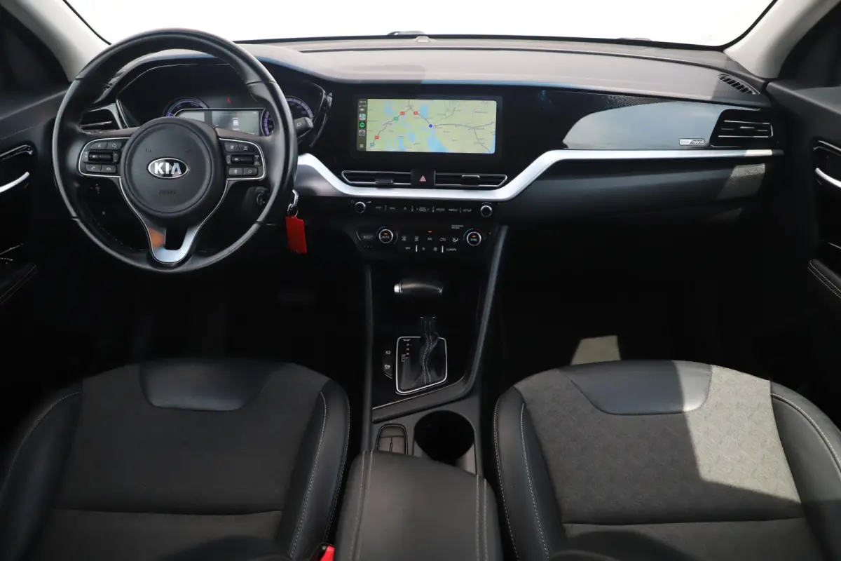 1.6 GDi Hybrid DynamicLine Automaat Half Leder Navigatie Camera Adaptive Cruise Lane Assist Clima Carplay Android