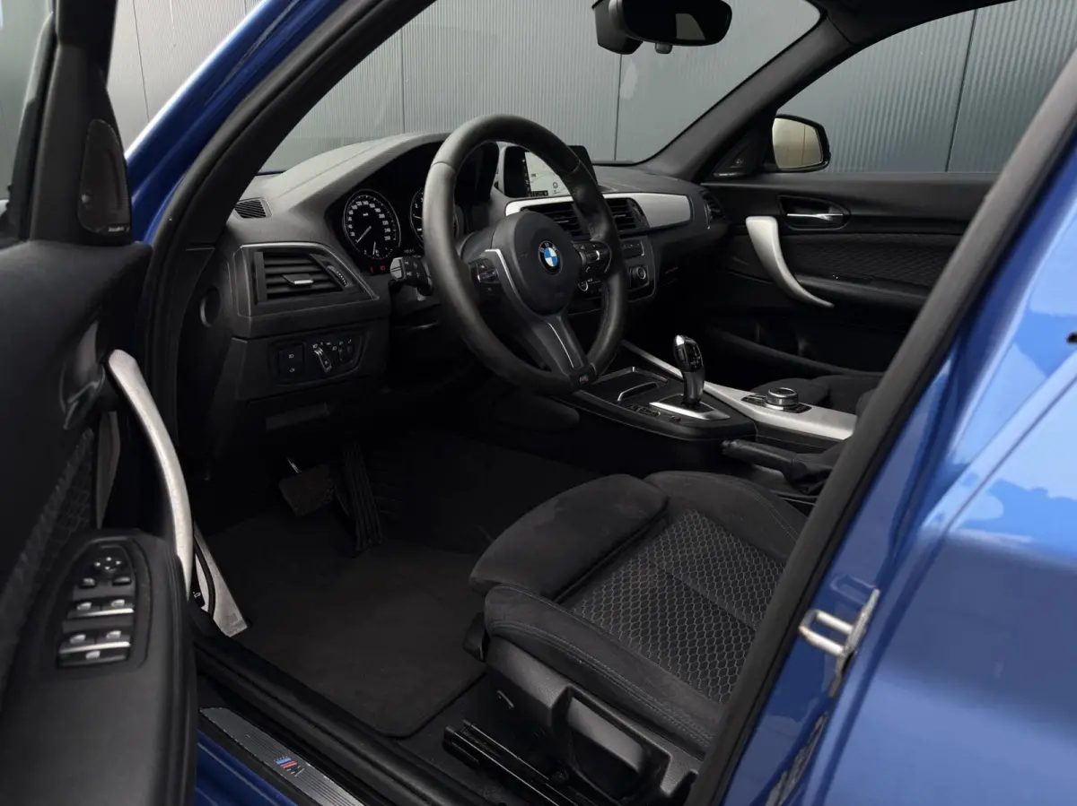 118I M Sport Shadow Executive Harman/Kardon - Alcantara - LED