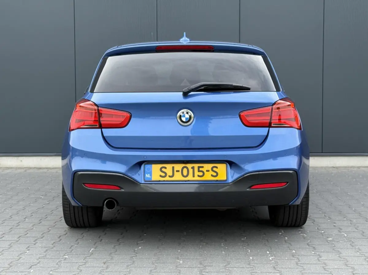 118I M Sport Shadow Executive Harman/Kardon - Alcantara - LED