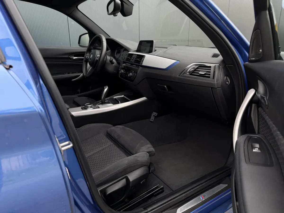 118I M Sport Shadow Executive Harman/Kardon - Alcantara - LED