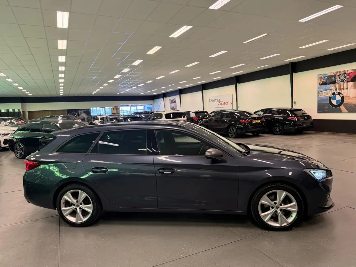 1.5 TSI FR Launch Edition V-COCKIT/NAVI/LED/CARPLAY/ECC/PDC/CRUISE///