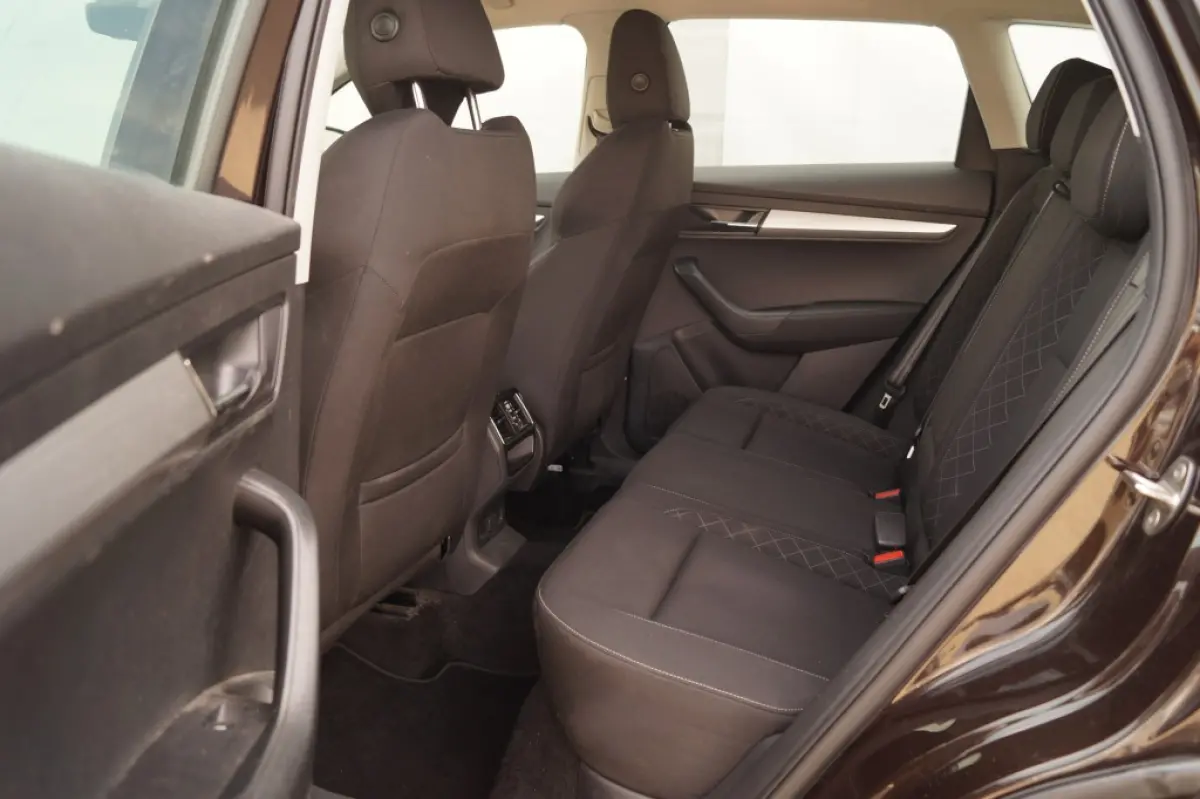 1.5 TSI 150pk DSG Business Edition -NAVI-ECC-PDC-