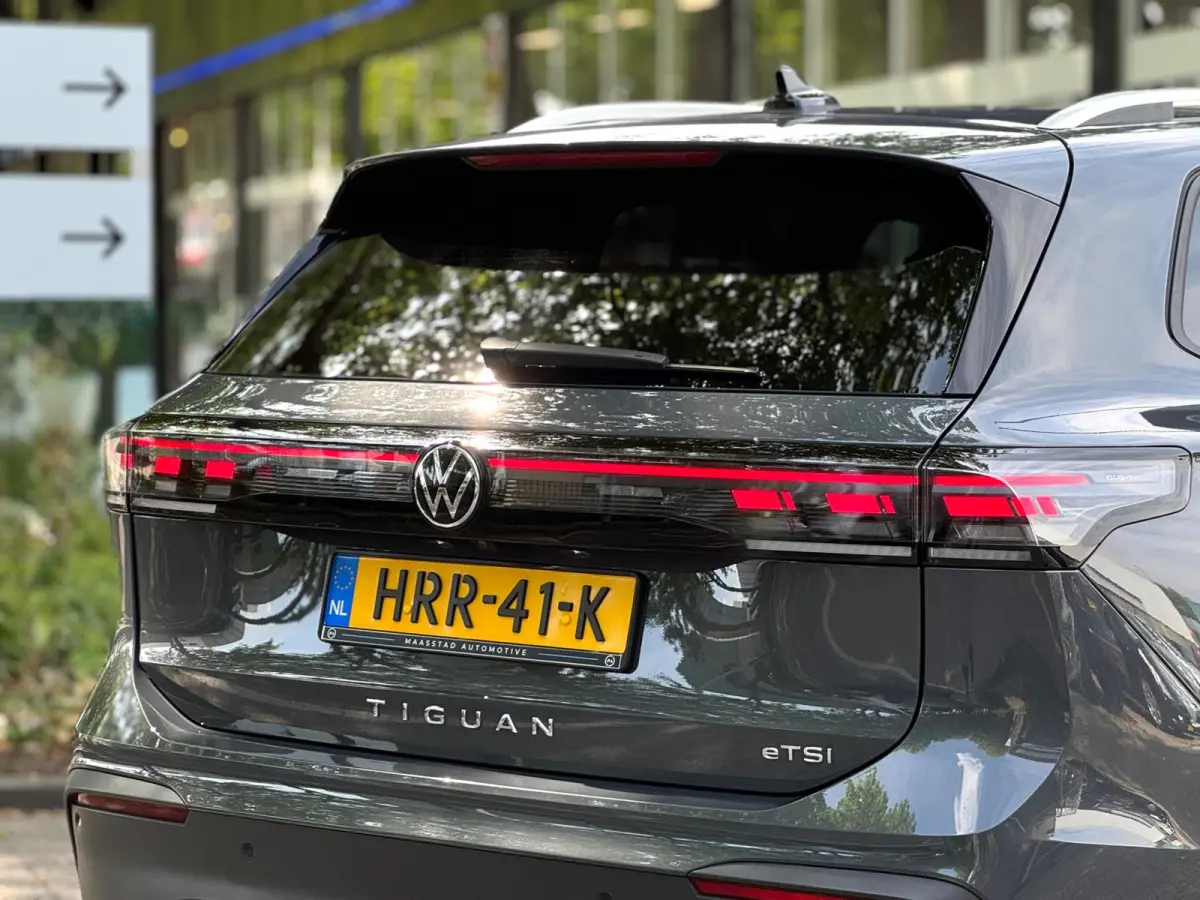 1.5 eTSI DSG Lane ass Drive pilot CarPlay 150 PK Keyless Camera Sfeerverlichting Life edition Direct leverbaar