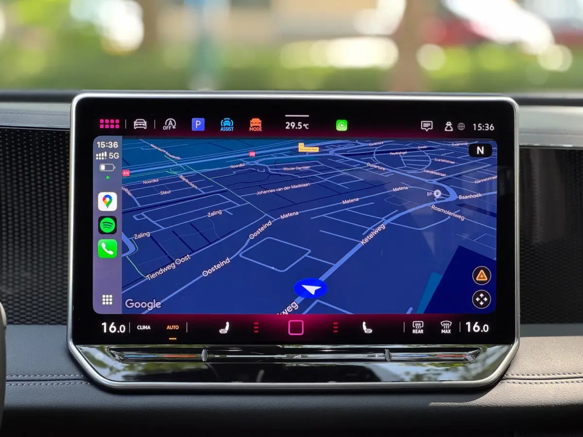 1.5 eTSI DSG Lane ass Drive pilot CarPlay 150 PK Keyless Camera Sfeerverlichting Life edition Direct leverbaar