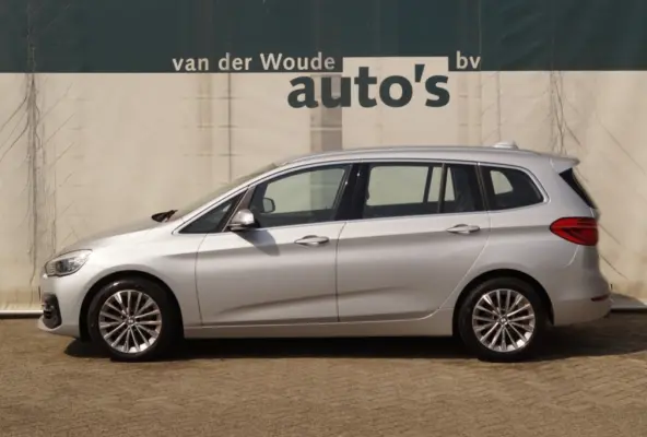 218i Automaat High Executive Edition 5persoons -LEER-