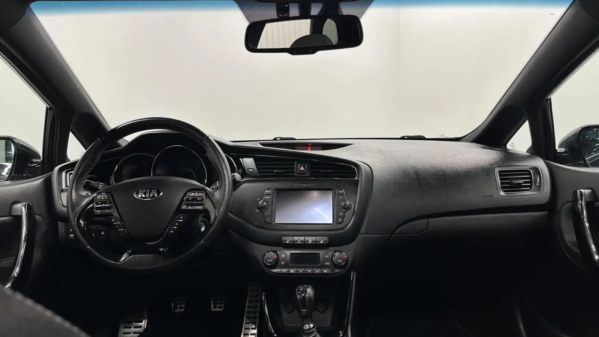 cee'd 1.0 T-GDi GT-Plusline PANO CAMERA ECC LM TREKHAAK.