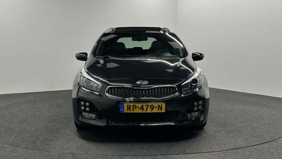 cee'd 1.0 T-GDi GT-Plusline PANO CAMERA ECC LM TREKHAAK.
