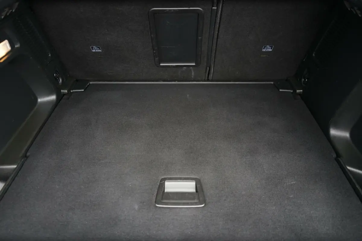1.2 Turbo Innovation, keyless, CarPlay, cam.