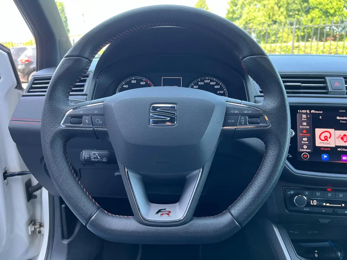 1.0 TSI FR Business Intense NL.Auto/Trekhaak/Alcantara/Camera/Carplay/Climatronic/1Ste Eigenaar/Dealer onderhouden