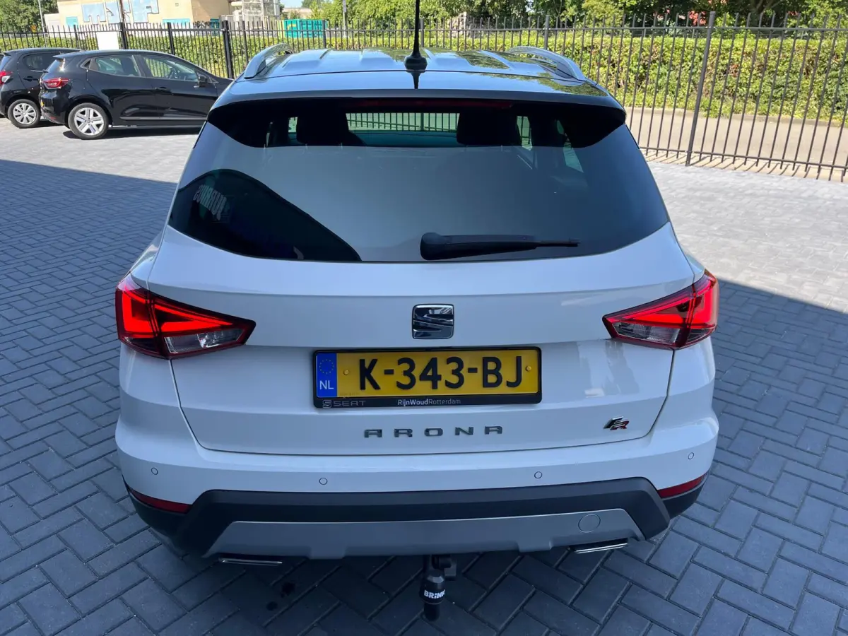 1.0 TSI FR Business Intense NL.Auto/Trekhaak/Alcantara/Camera/Carplay/Climatronic/1Ste Eigenaar/Dealer onderhouden