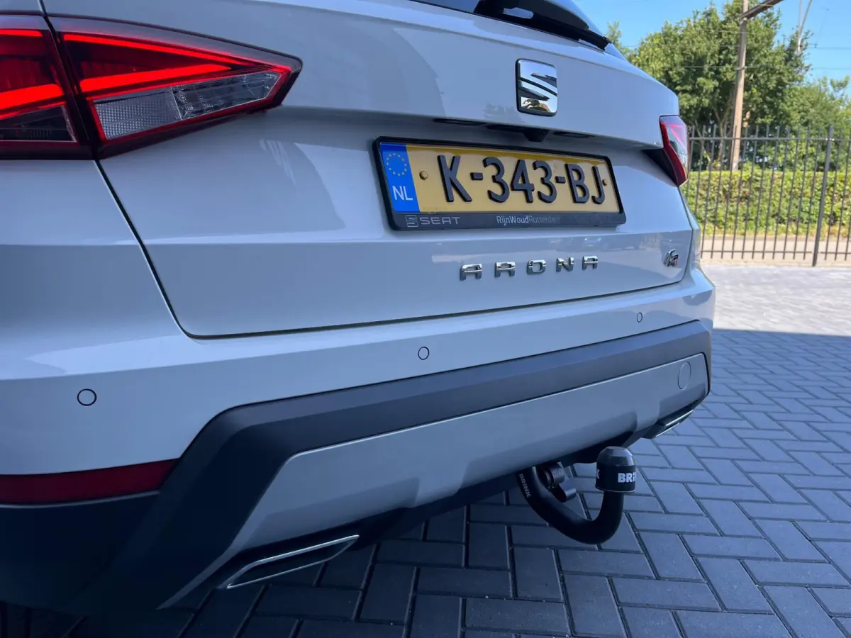 1.0 TSI FR Business Intense NL.Auto/Trekhaak/Alcantara/Camera/Carplay/Climatronic/1Ste Eigenaar/Dealer onderhouden