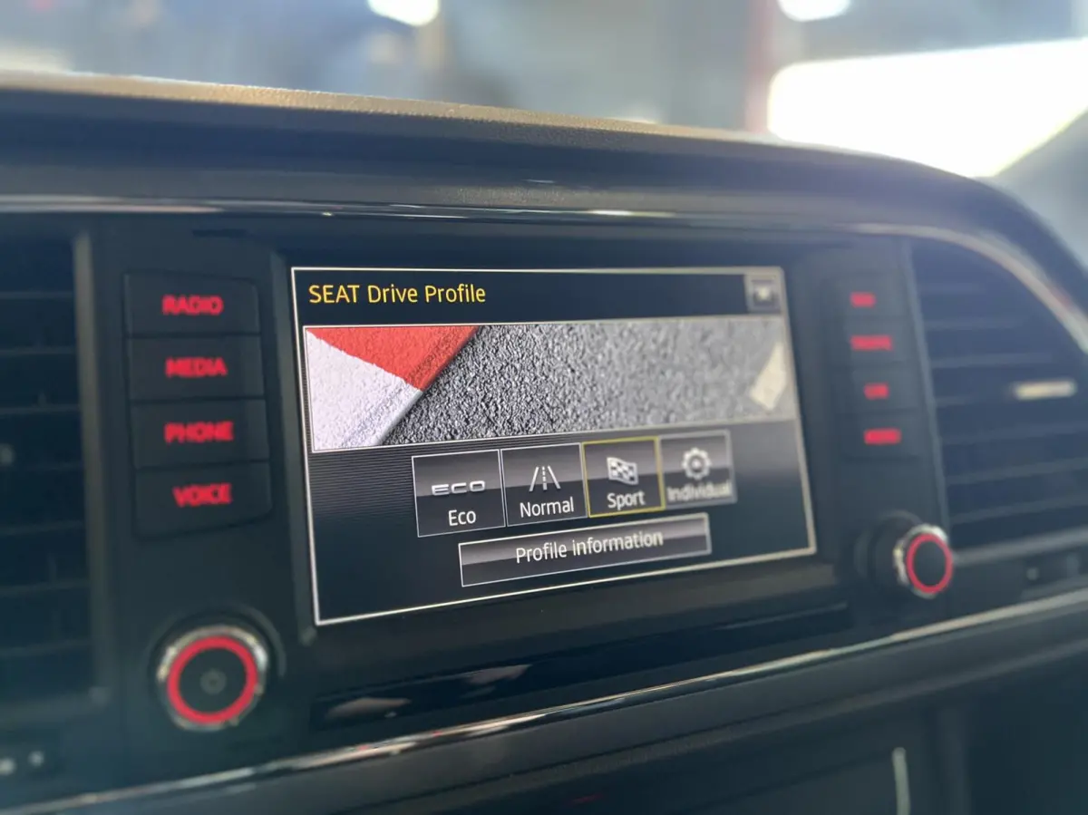 1.4 EcoTSI FR Apple CarPlay PANO