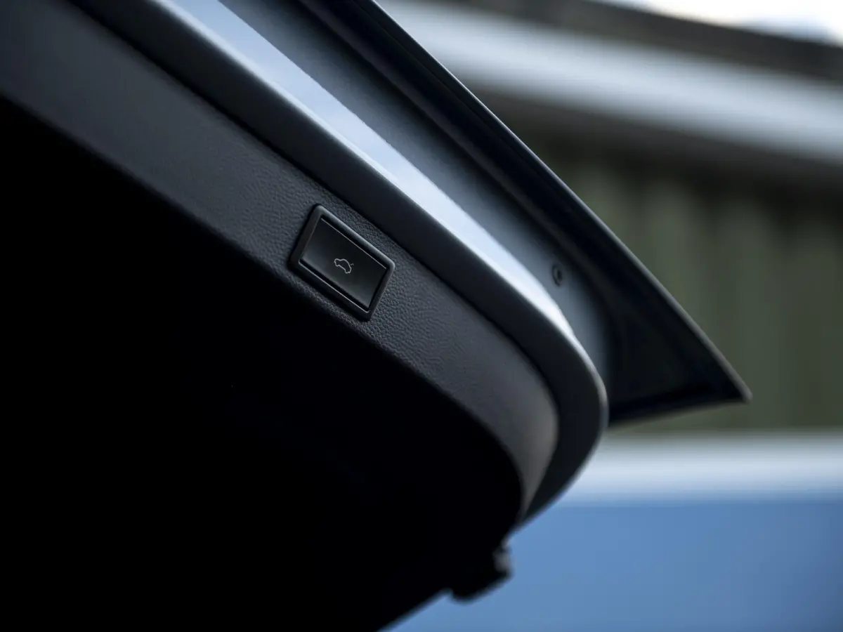 1.5TSi ACT 150pk DSG Style Business | Leer | Navi  & App-Connect | 18" LMV 'Braga' | DAB | LED | ACC | El.achterklep m.sensor | Camera | Keyless | VarioFlex achterstoelen | Canton Audio | St