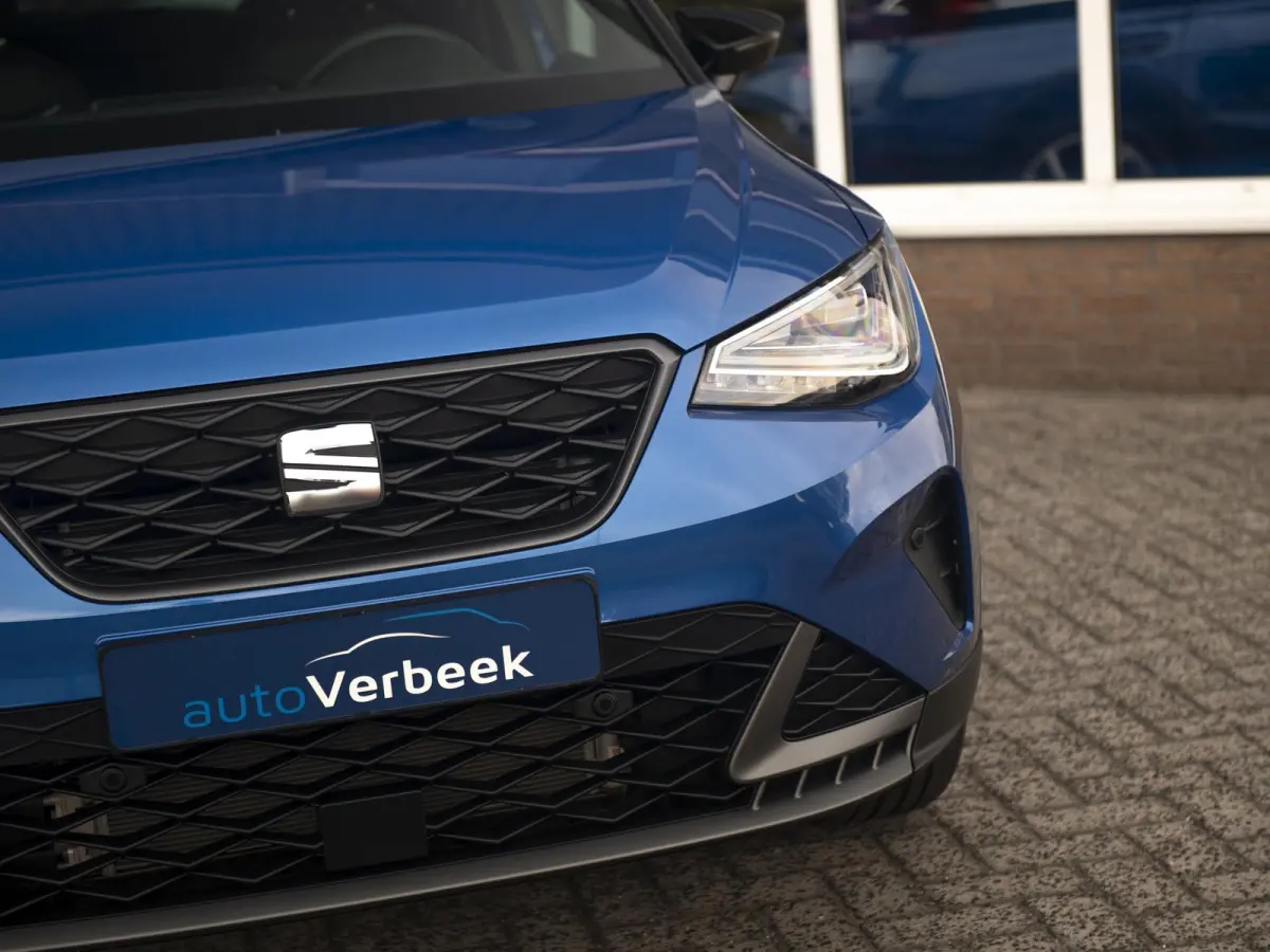 1.0 EcoTSI 116pk FR DSG | Full LED | Keyless | ParkAssist + Camera | App-Connect | Armsteun vóór | Black Pack | Wireless Charge