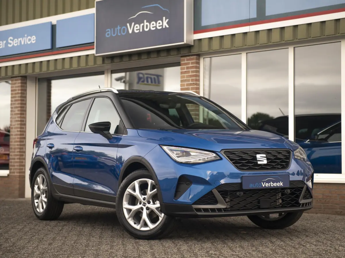 1.0 EcoTSI 116pk FR DSG | Full LED | Keyless | ParkAssist + Camera | App-Connect | Armsteun vóór | Black Pack | Wireless Charge