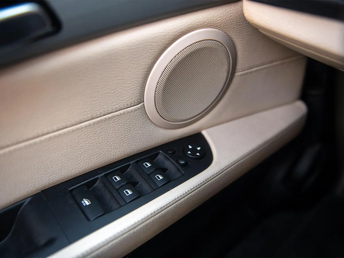 sDrive23iA Executive | Apple Carplay/Android Auto Wireless | Navi Prof | Comfort Access | Leder | Sportstoelen | Memory Seat | Stoelverw. | Xenon + Grootlichtass. | 19" Lichtmetaal V-spaak 2