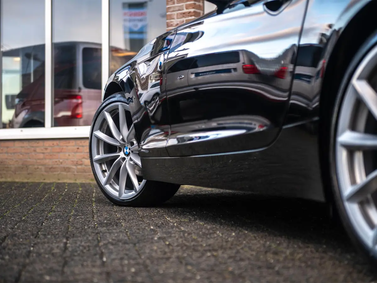 sDrive23iA Executive | Apple Carplay/Android Auto Wireless | Navi Prof | Comfort Access | Leder | Sportstoelen | Memory Seat | Stoelverw. | Xenon + Grootlichtass. | 19" Lichtmetaal V-spaak 2