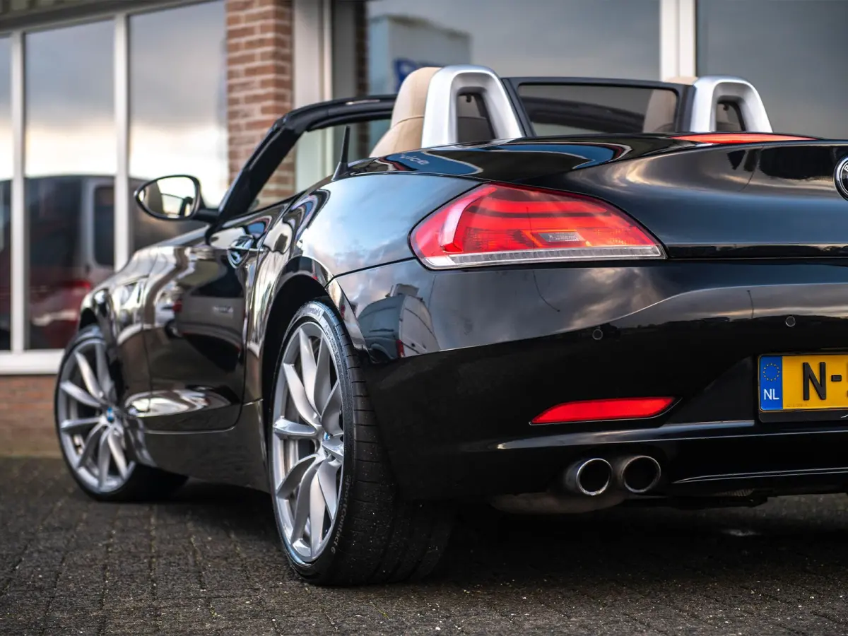 sDrive23iA Executive | Apple Carplay/Android Auto Wireless | Navi Prof | Comfort Access | Leder | Sportstoelen | Memory Seat | Stoelverw. | Xenon + Grootlichtass. | 19" Lichtmetaal V-spaak 2
