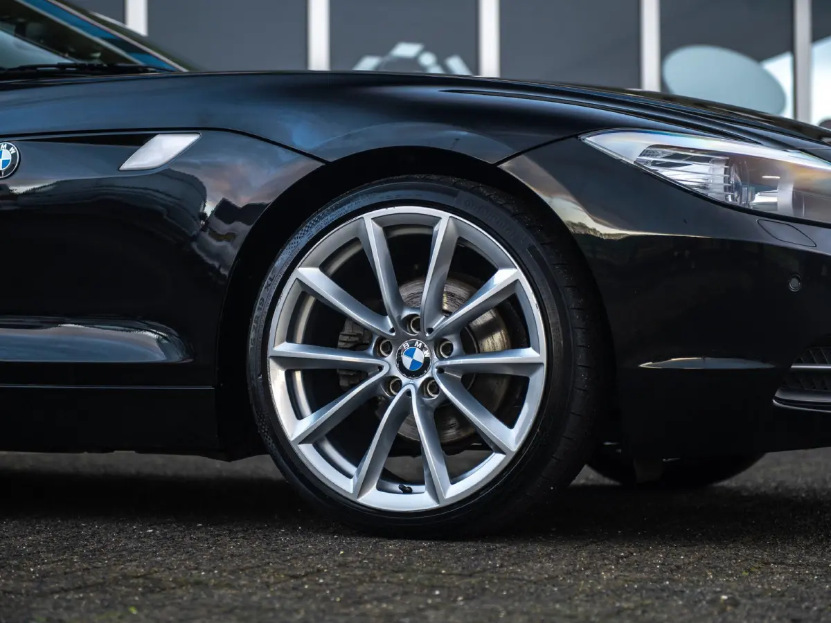 sDrive23iA Executive | Apple Carplay/Android Auto Wireless | Navi Prof | Comfort Access | Leder | Sportstoelen | Memory Seat | Stoelverw. | Xenon + Grootlichtass. | 19" Lichtmetaal V-spaak 2