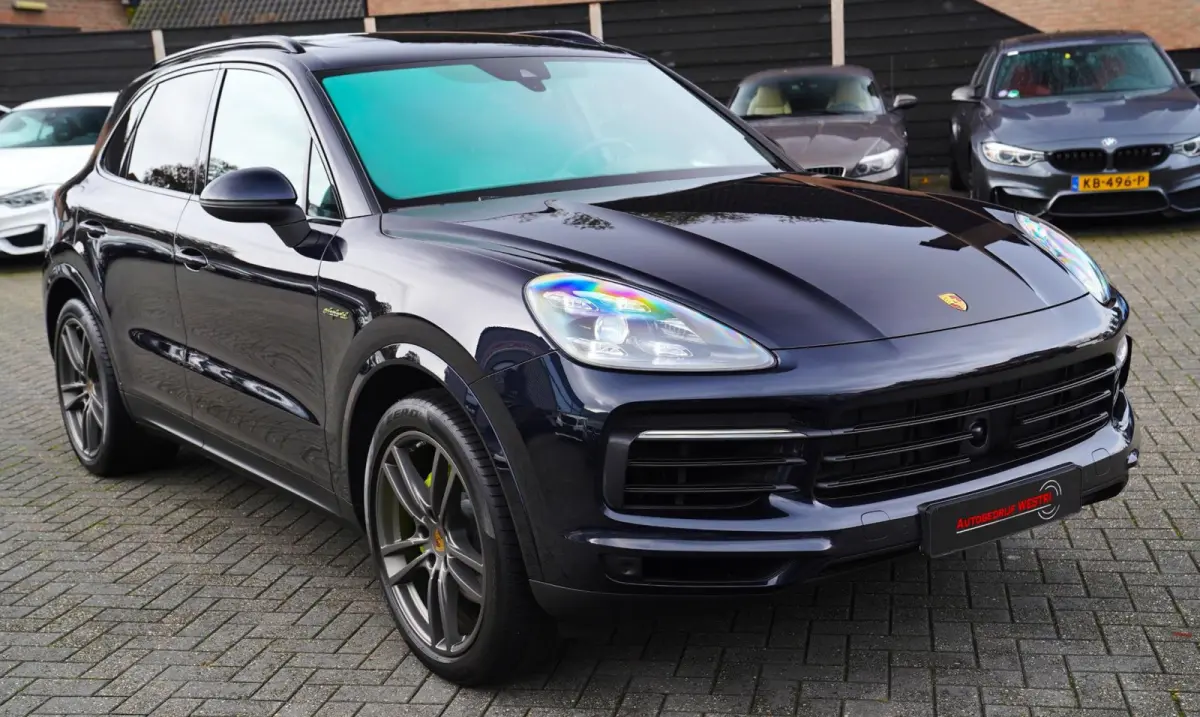 3.0 E-Hybrid | Sport Chrono | Bose Sound | Panorama | Luchtvering | Trekhaak | Adaptieve Cruise | 360 camera | NAP