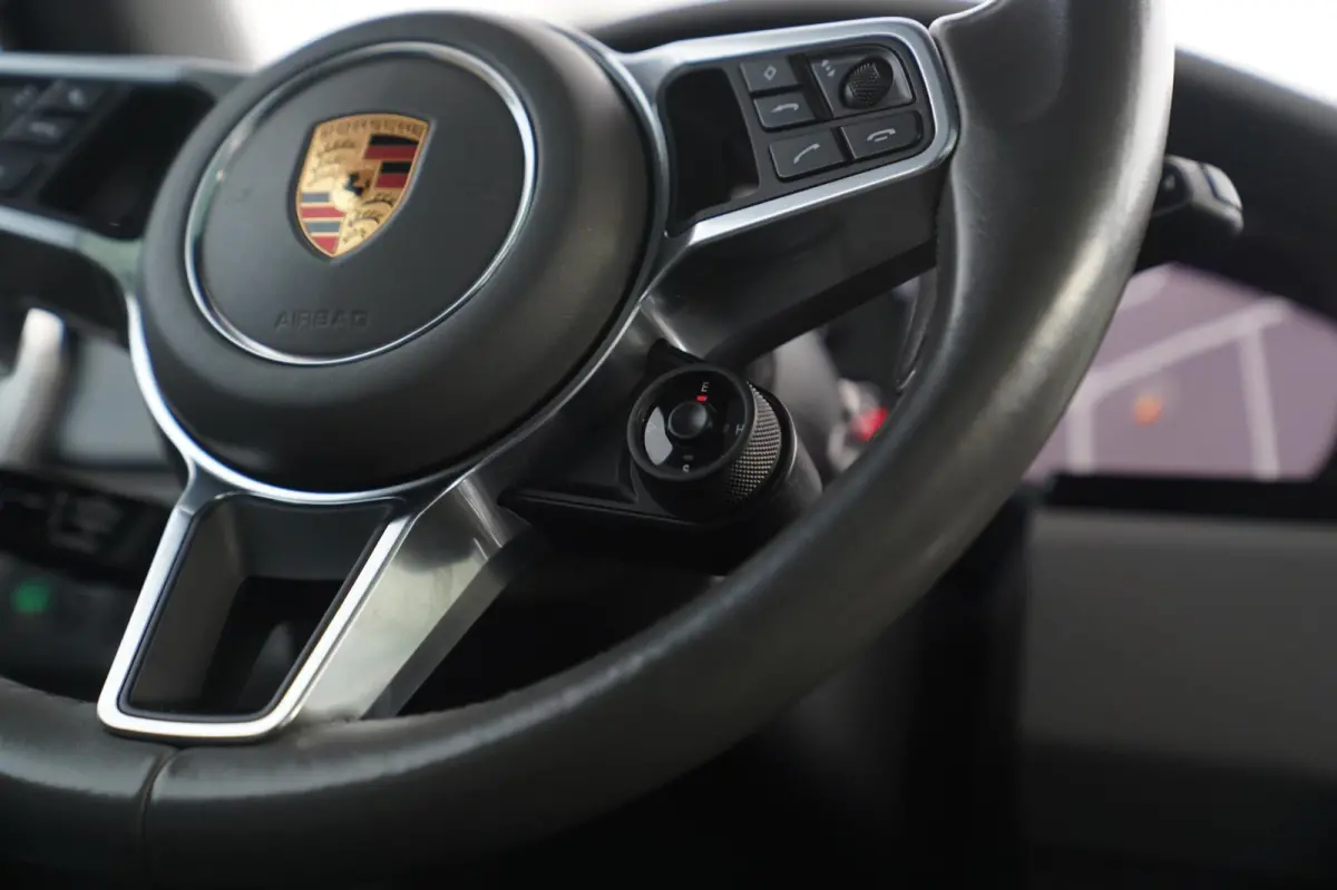 3.0 E-Hybrid | Sport Chrono | Bose Sound | Panorama | Luchtvering | Trekhaak | Adaptieve Cruise | 360 camera | NAP