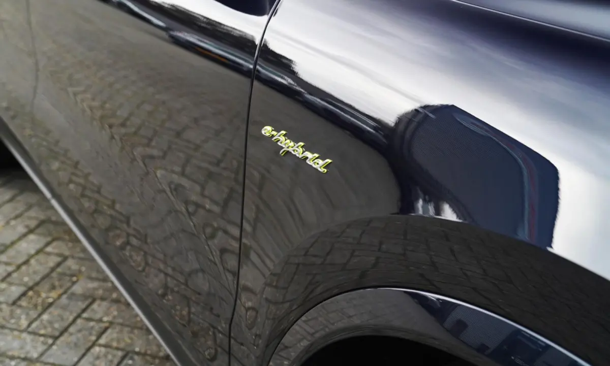 3.0 E-Hybrid | Sport Chrono | Bose Sound | Panorama | Luchtvering | Trekhaak | Adaptieve Cruise | 360 camera | NAP