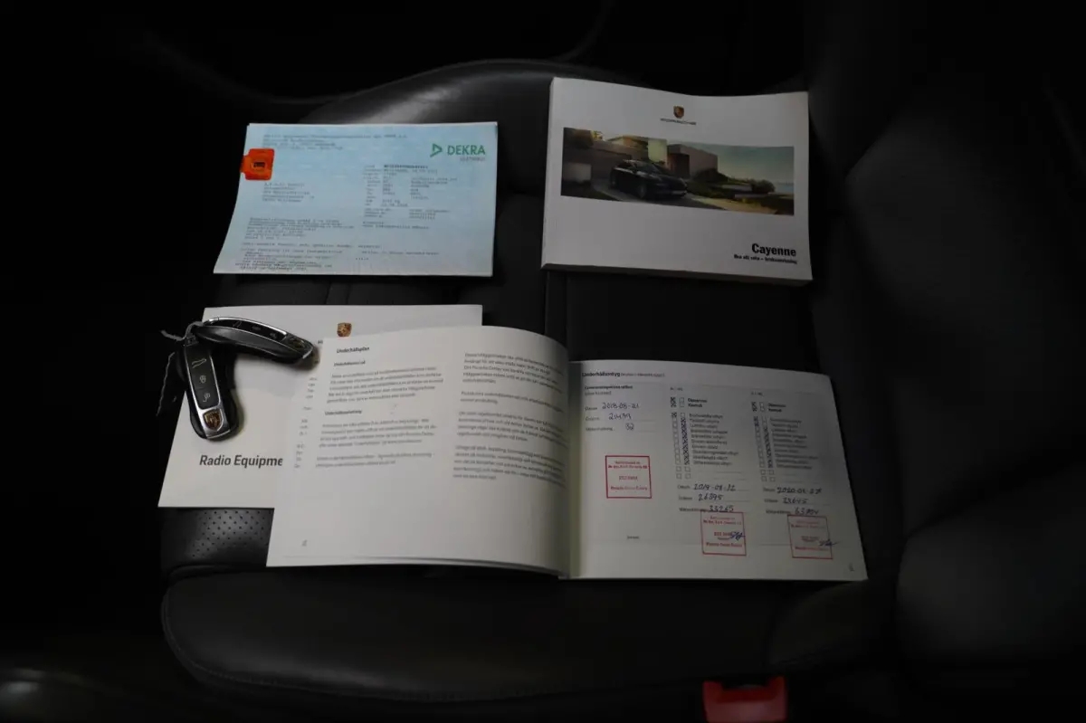 3.0 E-Hybrid | Sport Chrono | Bose Sound | Panorama | Luchtvering | Trekhaak | Adaptieve Cruise | 360 camera | NAP