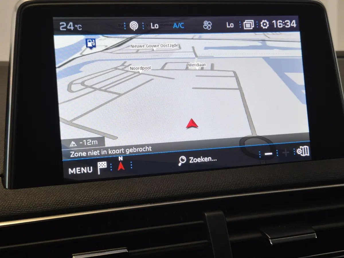 1.2 PureTech Allure | Limited | Navigatie | Apple CarPlay / Android Auto | Parkeersensoren voor / achter | Climate Control |
