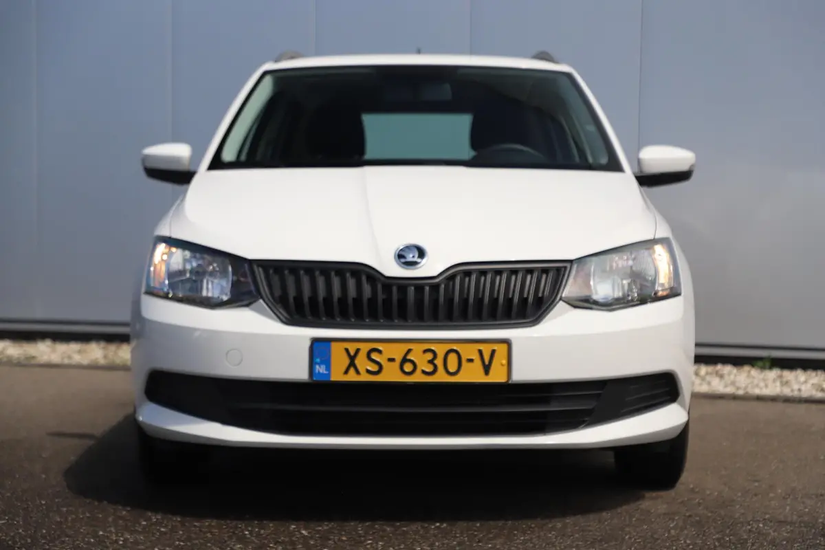 1.0 TSI Drive 95PK Airco Radio Stoelverwarming Elektrische Ramen