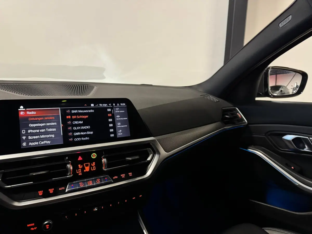 320e xDrive M-pakket Plus PANO KEYLESS