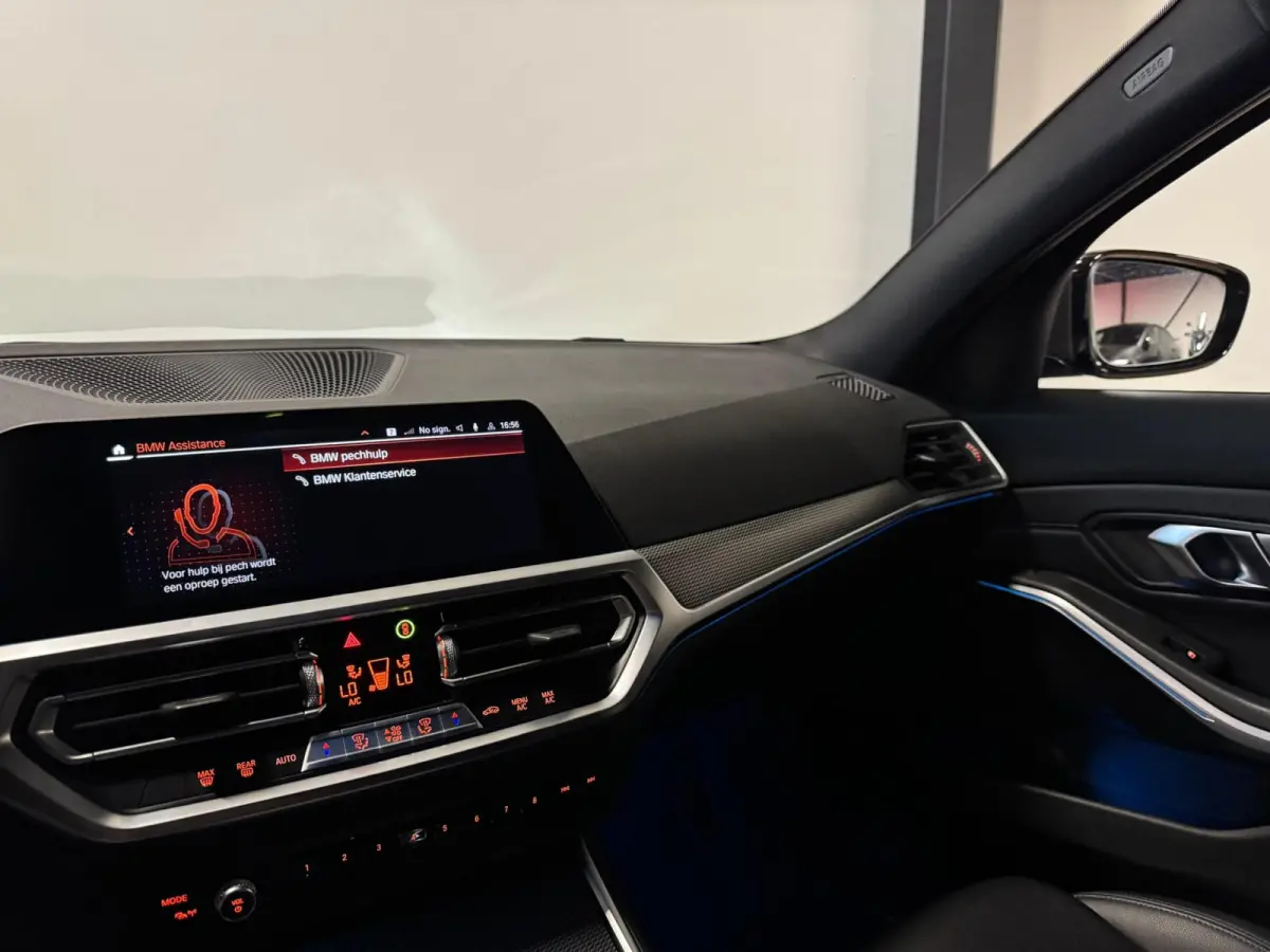 320e xDrive M-pakket Plus PANO KEYLESS