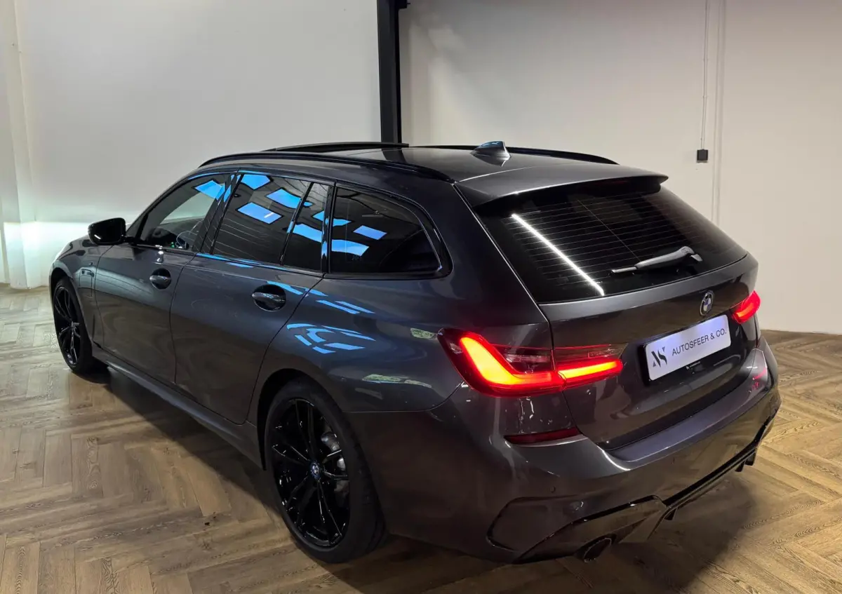 320e xDrive M-pakket Plus PANO KEYLESS