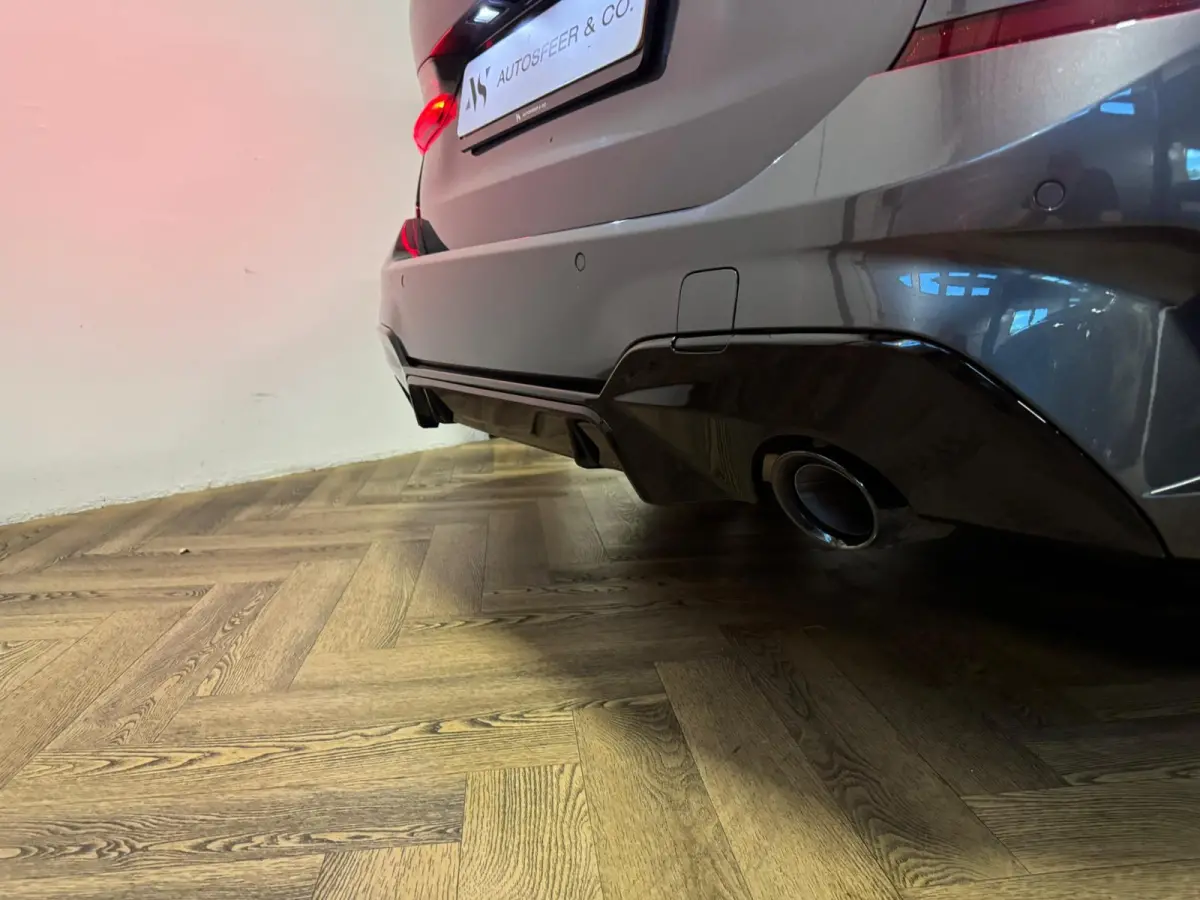 320e xDrive M-pakket Plus PANO KEYLESS