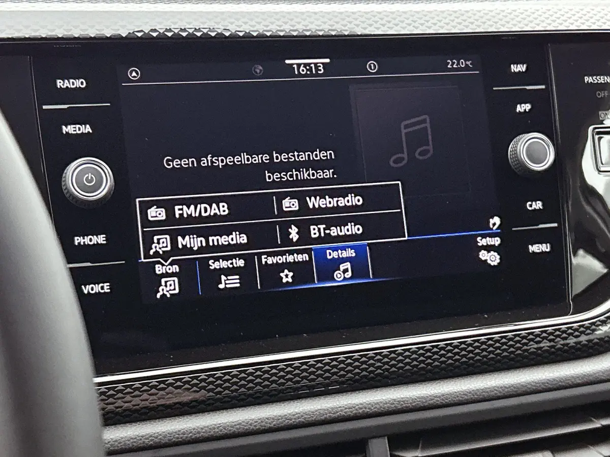 1.0 TSI Life Edition 95 PK | Navigatie | Camera | Apple Carplay | Android Auto | Climate Control | Digital Cockpit | Adaptive Cruise Control | LED |