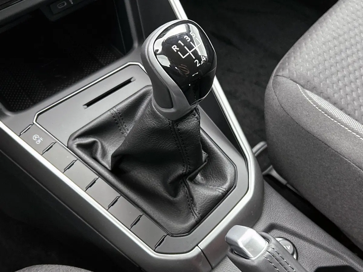 1.0 TSI Life Edition 95 PK | Navigatie | Camera | Apple Carplay | Android Auto | Climate Control | Digital Cockpit | Adaptive Cruise Control | LED |