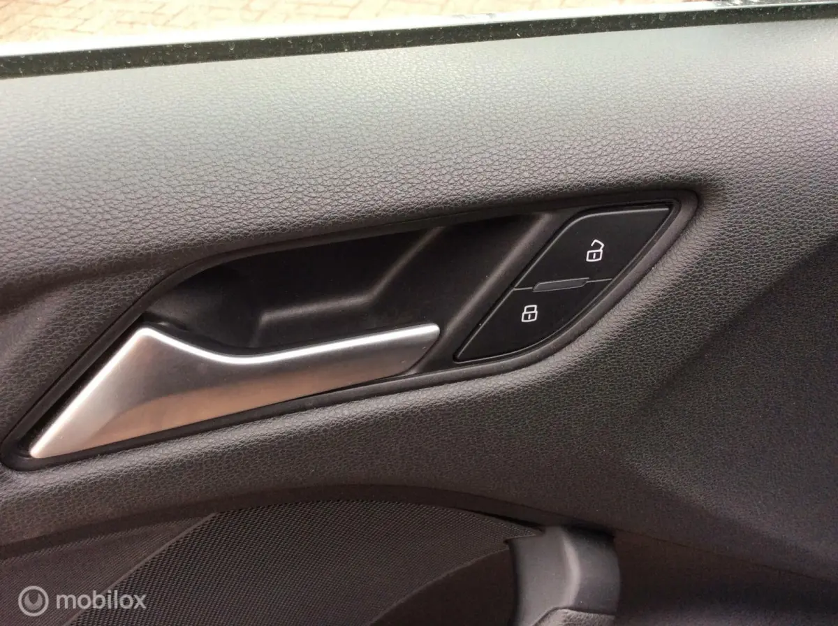 1.0 TFSI Pro Line Automaat Nav Lm Vlg Nap