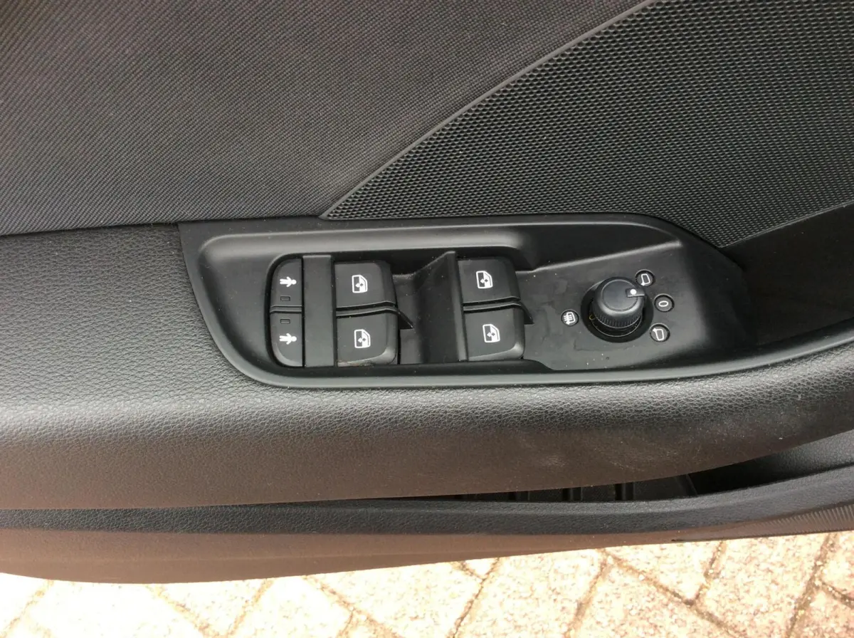 1.0 TFSI Pro Line Automaat Nav Lm Vlg Nap