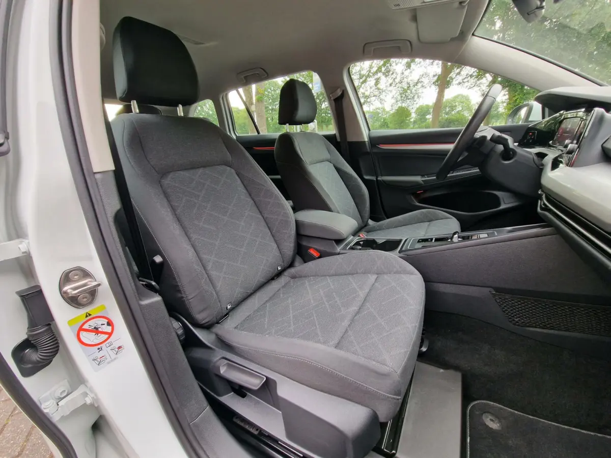 1.0 eTSI Life|Digi-dash|110PK|DSG|Automaat|Adaptiefcruise|Carplay|