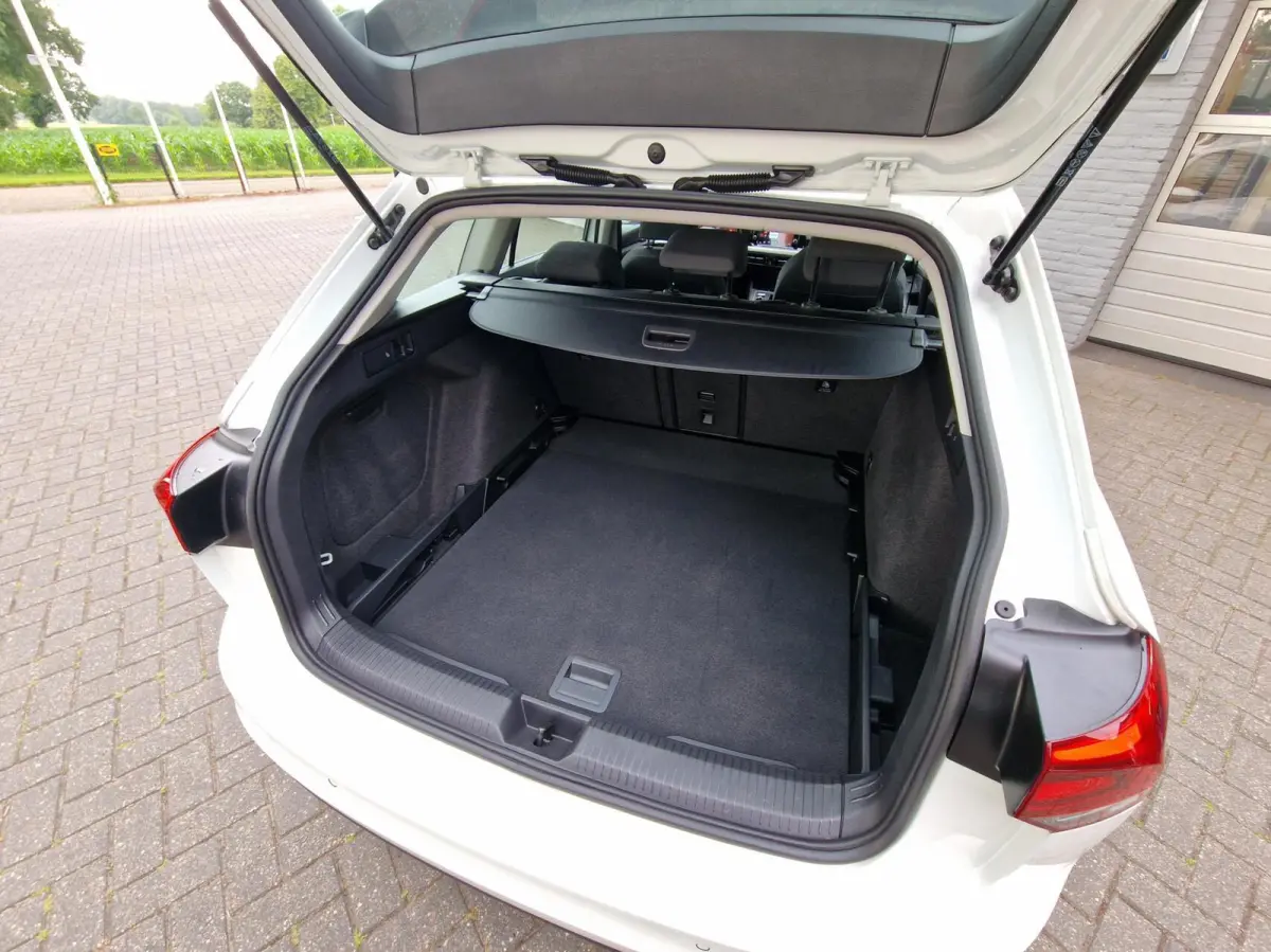 1.0 eTSI Life|Digi-dash|110PK|DSG|Automaat|Adaptiefcruise|Carplay|