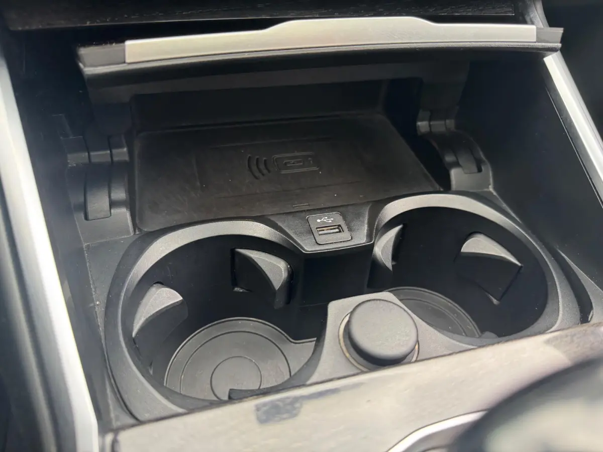 330e xDrive High Executive Laser Pano 360Cam MEGA VOL!!