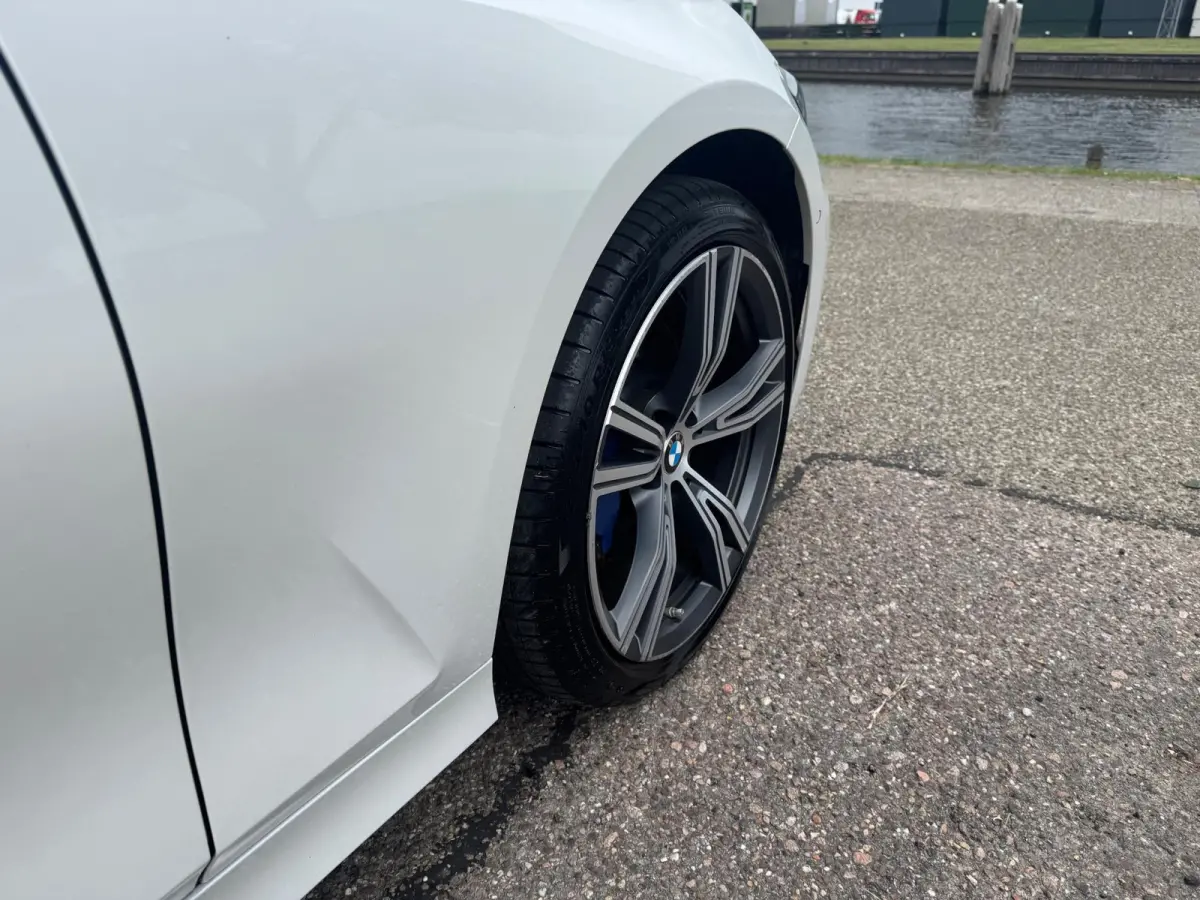 330e xDrive High Executive Laser Pano 360Cam MEGA VOL!!