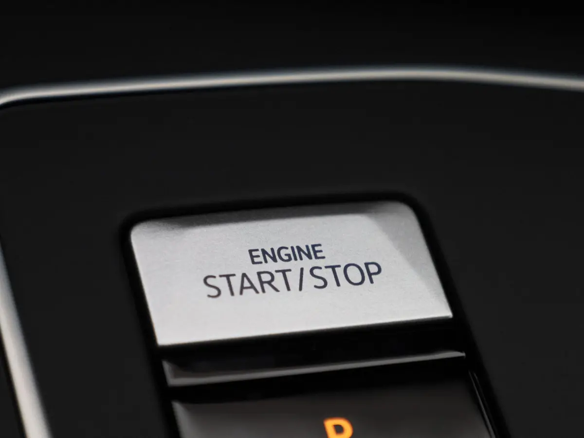 1.5 eHybrid Life Edition | Navigatie | Draadloze Apple Carplay | Adaptieve cruise control | Lane assist | Stoelverwarming | Stuurwielverwarming | Climate control | Achteruitrij camera | Park