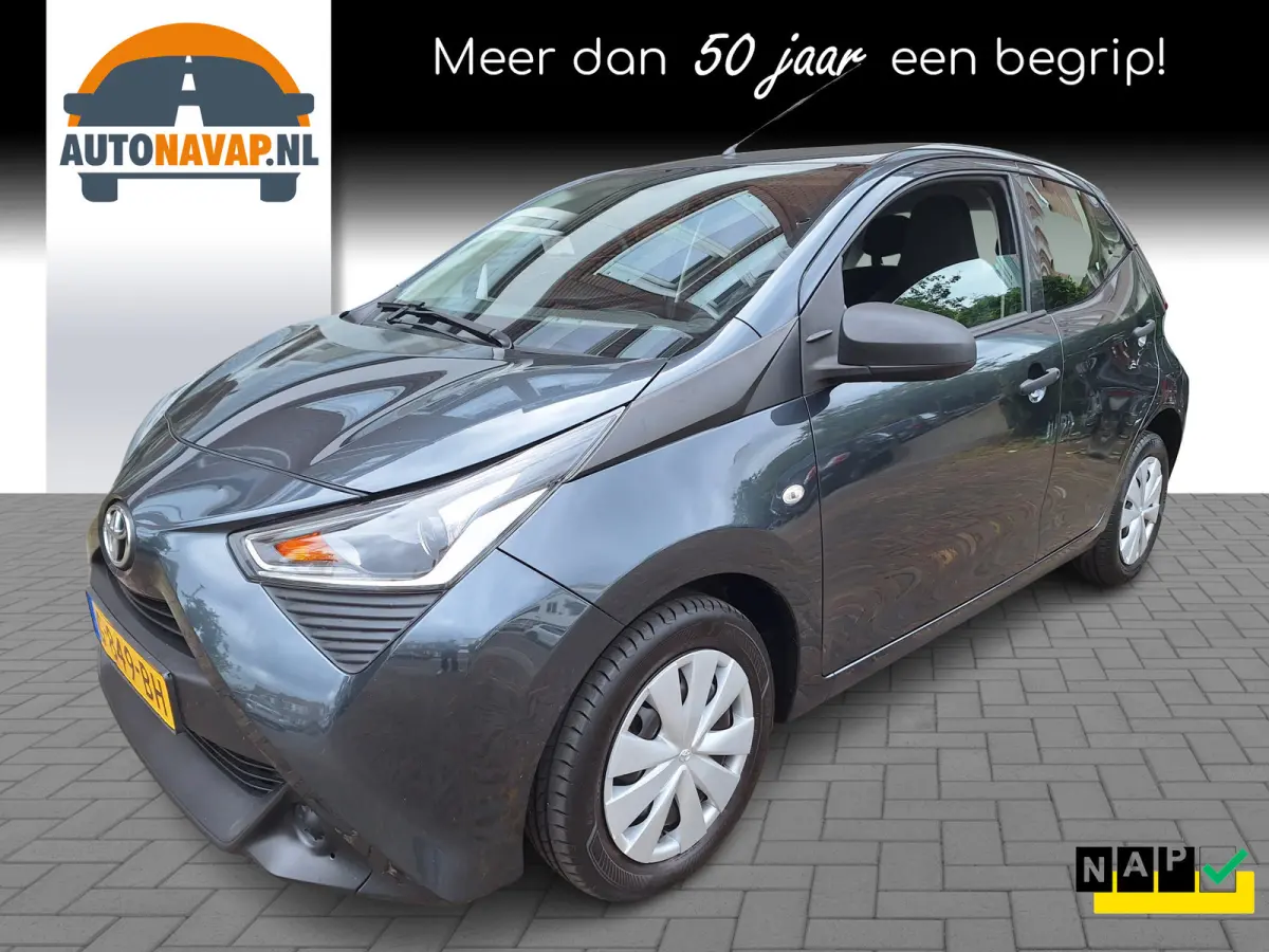 1.0 VVT-i X-Fun 5Drs /Navi/Apple/Android/Airco/Led/Garantie